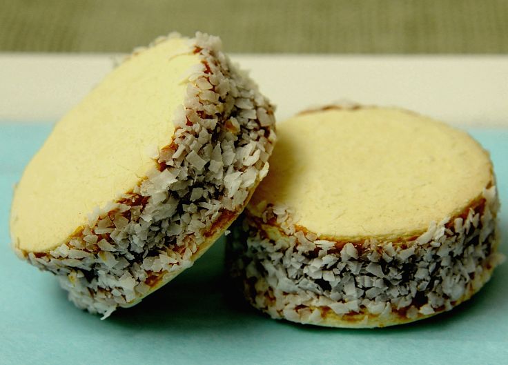 There are many filling variations to try including chocolate, jam and honey based treats