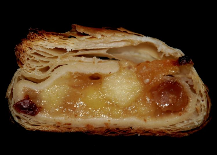 A look inside a stellar apple strudel. Learn how to make it here