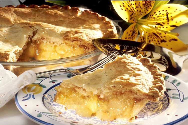The classic apple pie - magnificent and delicious taste and texture