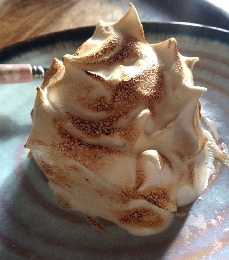 Delicious aquafaba baked Alaska