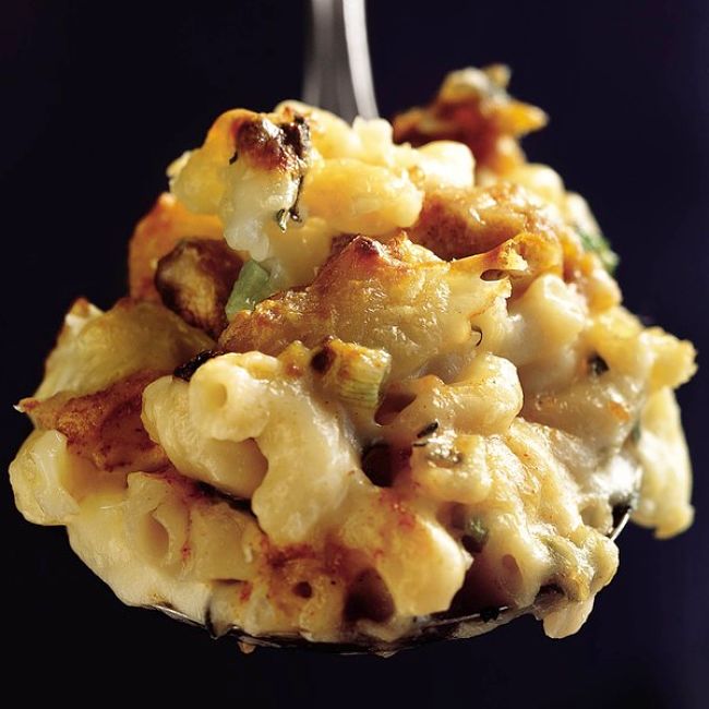 WOW! So appealing - homemade Mac and Cheese