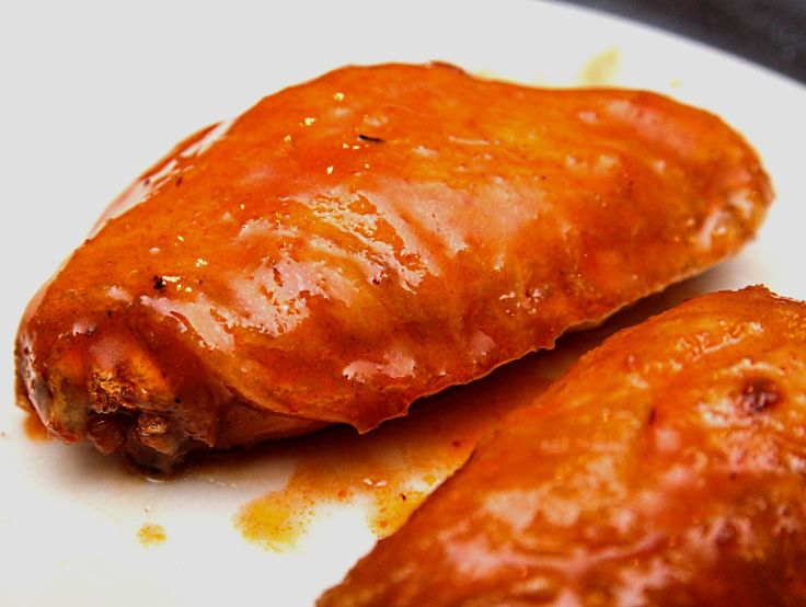 Rich, spicy and creamy buffalo sauce adds to the appeal of grilled or fried wings and other meat dishes