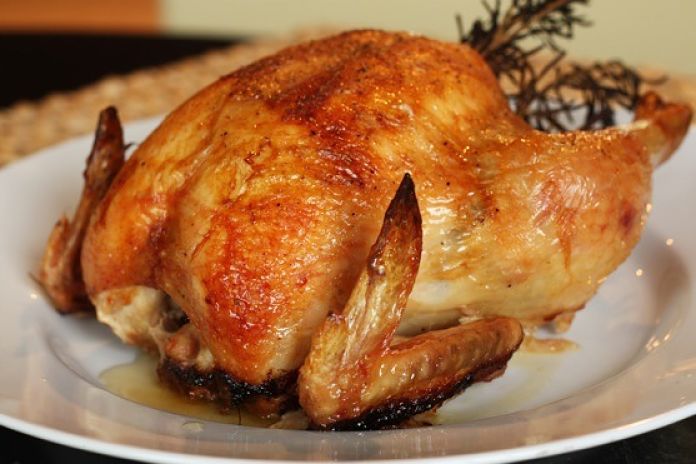 Perfectly baked whole chicken. Learn how to prepare and cook the chicken here, with these fabulous recipes and definitive guide with many tips
