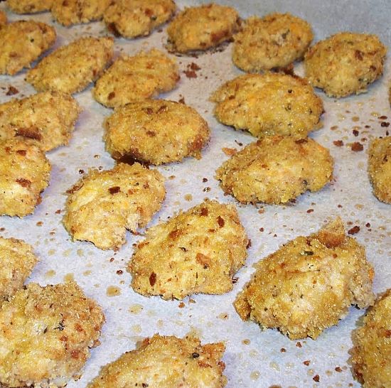 Baked chicken nuggets and mini-bites are much healthier than fried versions. See how here.