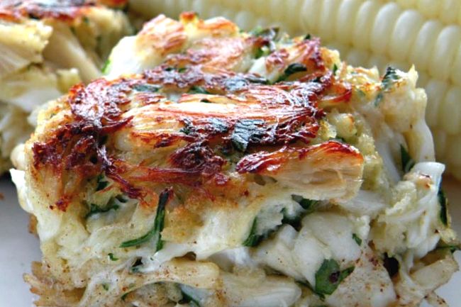 Using chunky pieces of crab adds to the delight of homemade crab cakes - see the great collection of recipes in this article