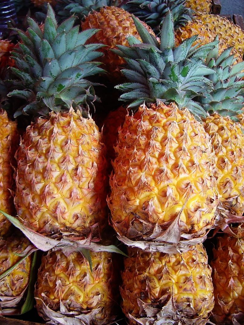 Fresh ripe pineapple has many uses and can be used in a wide range of savory and dessert dishes