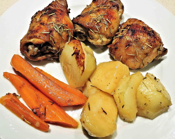 Roast chicken with roast potatoes and carrots - so nice