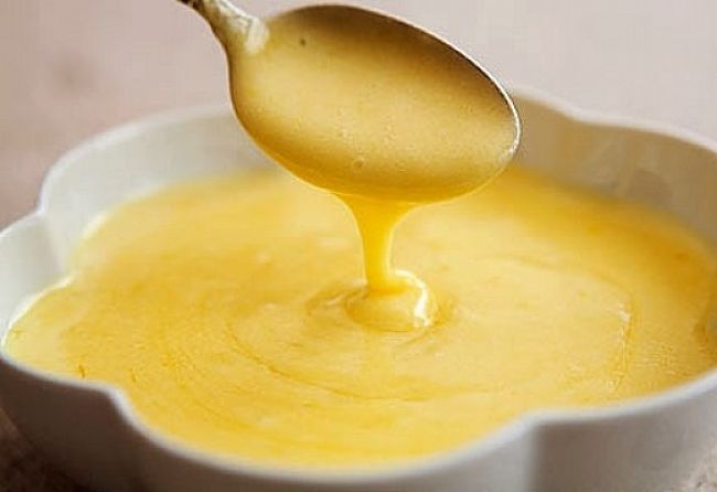 Learn how to make delicious Hollandaise sauce using this guide and recipe collection