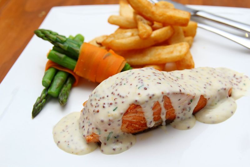 Discover how to prepare delicious and healthy honey mustard salmon with these recipes