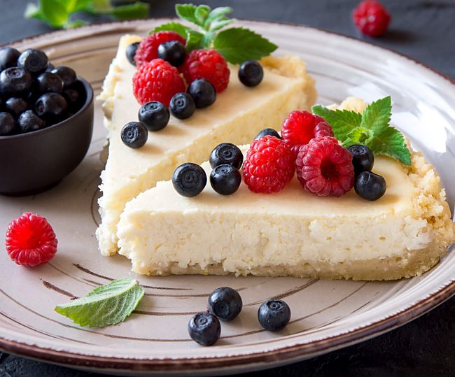 Fresh berries pair very well with low carb cheesecake. See the great recipes in this article