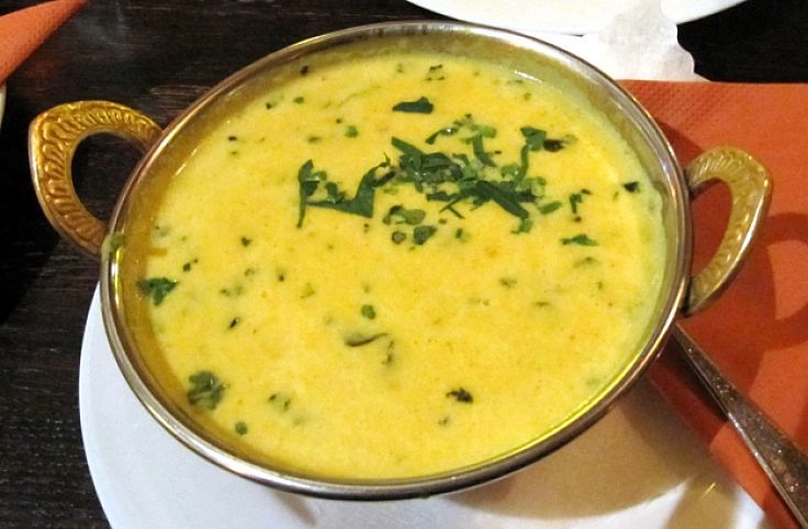 Traditional Mulligatawny soup as served in Mumbai