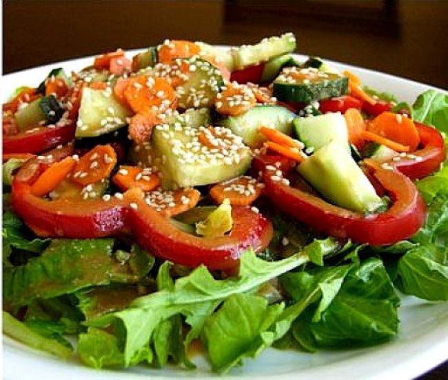 Homemade salad dressings can adorn a good salad and make it a fabulous one. Much better than the prepared dressings you can buy and much healthier.