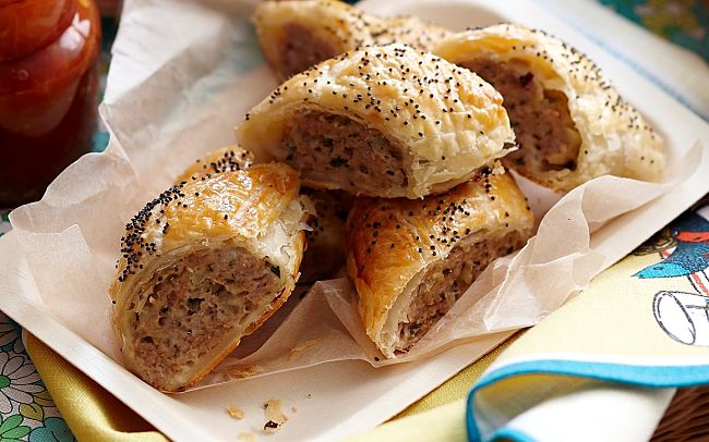 Discover how to make your own homemade sausage rolls using the wonderful range of recipes in this article