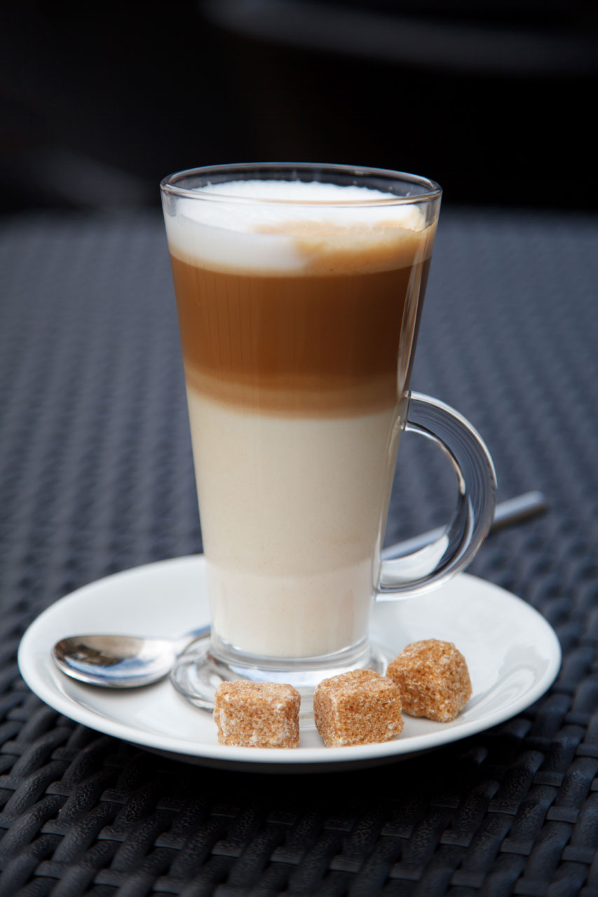 Cappucino, Latte or Flat White - Which White Coffee is Better for You?