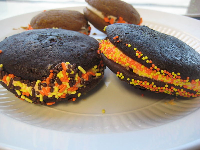 Halloween Whoopie Pie