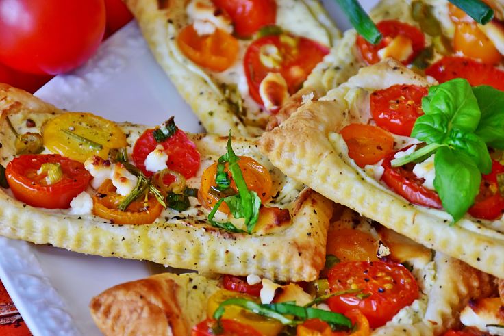 Tomatoes pair well with most bread, pizza or flatbread recipes for starters and snacks